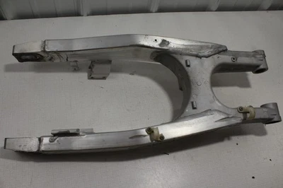 97 HONDA CR250R SWINGARM SWING ARM SUSPENSION 52200-KZ3-B00 - Image 1 of 4