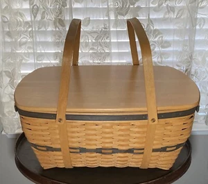 Longaberger Collector’s Club Large Family Picnic Basket Lid 1999 - Picture 1 of 11