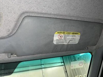 02 03 04 05 06 DODGE SPRINTER 2500 Sun Visor Right GRAY - Imagem 1 de 2