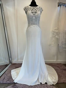 Sincerity wedding dress size 12/small 14 (US12) - 44070 in ivory - ref 266b - Picture 1 of 17