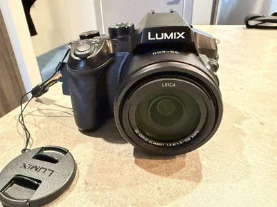 Panasonic LUMIX DMC-FZ300 Digital Camera.   Excellent condition!!  - Image 1 of 4