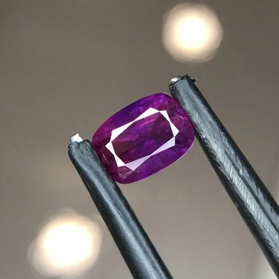 1.13 ct Best Quality Natural Sapphire loose gemstone Cushion from Afghanistan - Image 1 of 4