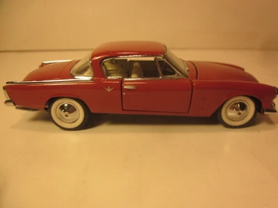 FRANKLIN  MINT 1/43 DIECAST "1953 STUDEBAKER STARLINER COUPE" CLASSIC 50s SERIES - Image 1 of 4