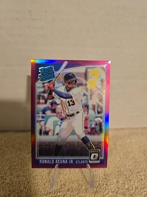 Optic Ronald Acuna RC 2018 púrpura clasificación novato Foto 1 de 2