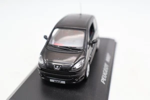Norev 1:43 Peugeot 1007 nero - Foto 1 di 4