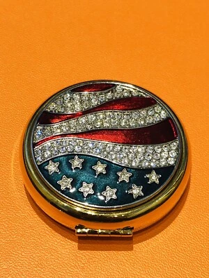 Estee Lauder Lucidity Enamel Crystal American Flag Compact - Image 1 of 4