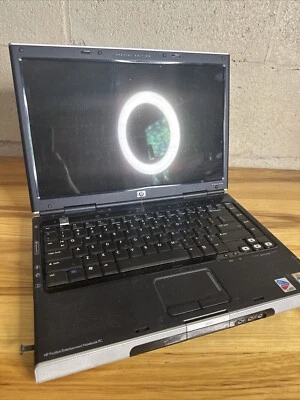 HP Pavillion DV1000 Pentium M 1.7GHz 400MB RAM SEM carregador NÃO TESTADO - Imagem 1 de 4