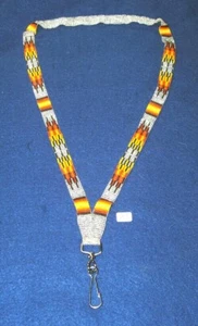 Silber Perlen Schlüsselband Bunt Geometrisches Design 30" Halsschlaufe Drehbarer Clip #97 - Bild 1 von 2