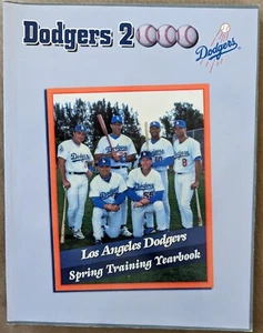 Dodgers 2000 Spring Training Yearbook (F59) - Picture 1 of 1