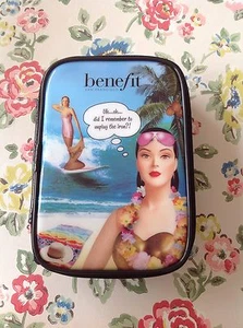 NEW ⭐️BENEFIT⭐️Cosmetic Makeup Vanity Gabbi Bag⭐️Hawaii Catalog⭐️ - Picture 1 of 10