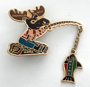 Prendedor de solapa vintage Odyssey of the Mind pez pesca alce Maine ME - Imagen 1 de 3