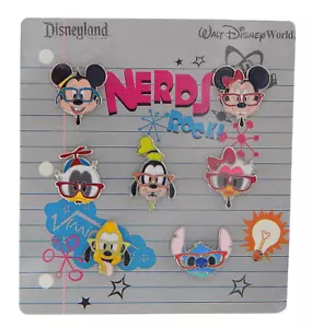Disney Pins Nerds Rock Mickey & Friends 7 Trading Park Pin Set auf Karte Brandneu - Bild 1 von 1