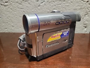 Panasonic Mini DV Video Camcorder Camera PV-DV203D (Misssing Battery, Untested) - Picture 1 of 22