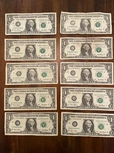 2001 Series Old $1 Dollar Bills Circulated lot of 10 Notes 24 Years Old Vintage - Picture 1 of 14