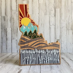 Idaho StateShaped Bamboo Cutting Board & Charcuterie Platter - Picture 1 of 13