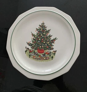 SAMMLERSTÜCK PFALTZGRAFF USA WEIHNACHTEN SPEISETELLER MIT WEIHNACHTSBAUM DESIGN - Bild 1 von 2