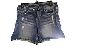 Maurice’s Women's Jean Shorts Denim Size 9/10 - Picture 1 of 7