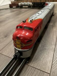 Vintage Lionel Postwar O Gauge Santa Fe F3 Train Set w/track & transformer