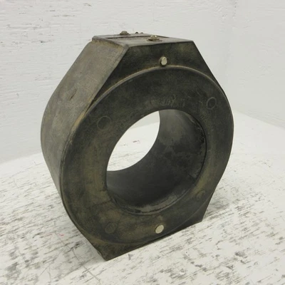 GE General Electric 750X10G7 CT Current Transformer Type JCS-0 Ratio 500:5 Amp - Image 1 of 4