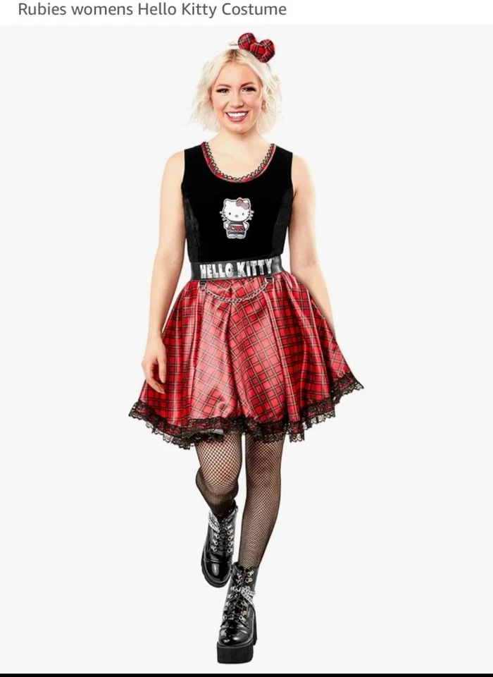 Disfraz de Hello Kitty con medias  Foto 1 de 4
