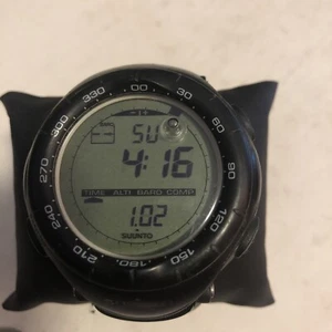 Suunto Hiking Watch - Picture 1 of 8