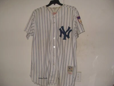 Camiseta Mickey Mantle Mitchell & Ness New York Yankees réplica 1951 talla 52 Foto 1 de 4