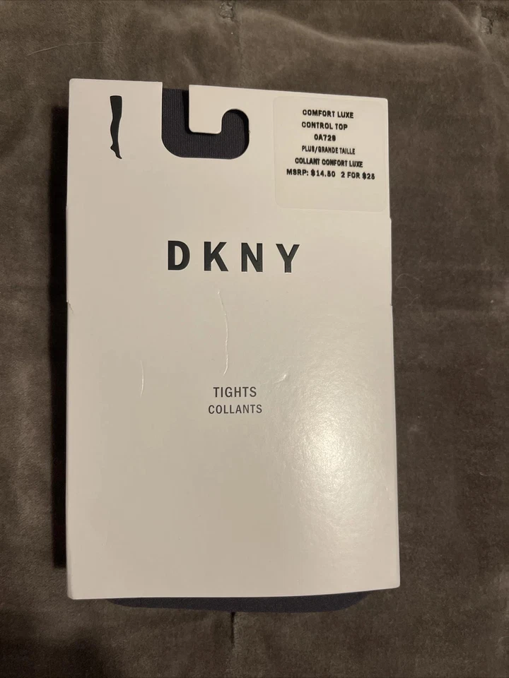 Medias DKNY, talla alta. Tapa de control. Franela gris. Se adapta a la talla 145-195 libras. Foto 1 de 3