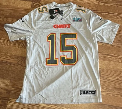 ¡Camisetas Patrick Mahomes Super Bowl LV11! Hombres XL (ropa del equipo de la NFL) en el campo NUEVO Foto 1 de 4