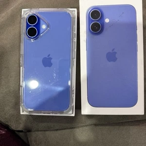 iPhone 16  - Picture 1 of 2