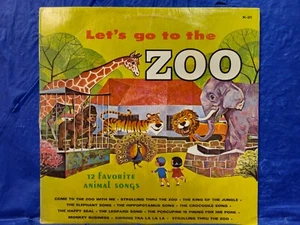 LET'S GO TO THE ZOO - 12 FAVORITE ANIMAL SONGS - 12" VINYL RECORD ALBUM LP - Picture 1 of 4