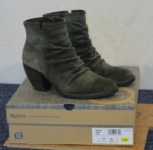 Botín Born Aire Gamuza Verde Talla 10 - Imagen 1 de 9