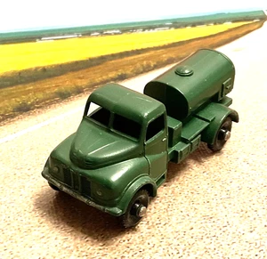 LESNEY Matchbox 1-75 Series England 1959 200 Gallon AUSTIN WATER TRUCK No 71a - Picture 1 of 7