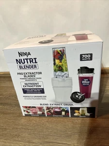BRAND NEW Ninja Nutri-Blender 700 Watt BN300WH 2-20 oz  Cups With Spout Lids. - Picture 1 of 5