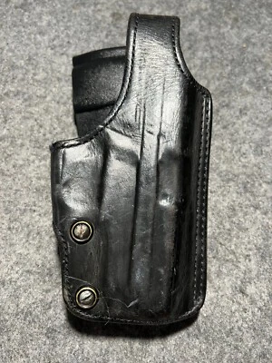 Funda DeSantis B2 de cuero negro vintage Foto 1 de 4