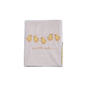 Five Little Ducks Embroidered Polyester Cotton Bassinet Size Sheet Set - Picture 1 of 3