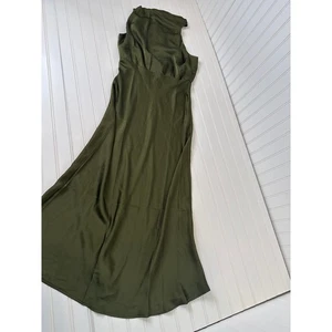 NWOT Lulus Distinctive Charm Olive Green Satin Asymmetrical Midi Dress Size S - Picture 1 of 7