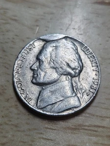 1981 P Jefferson Nickle Obverse CUD ERROR - Picture 1 of 2