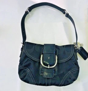 Coach Soho Black Signature “U” Buckle Rare Flap Shoulder Bag Purse Leather Trim - Picture 1 of 4