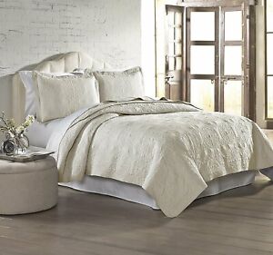 Twin Full Queen King Quilted Circles Ivory Cream 3 pc Quilt Coverlet Set Bedding