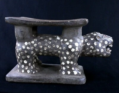 Art Africain Tribal - African Stool - Rare Tabouret Zoomorphe Adjoukrou - 33 Cms - Photo 1/4