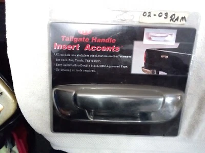 Cubierta de manija de puerta trasera cromada para Dodge RAM, TFP 431, 2002-03, NOS Foto 1 de 2