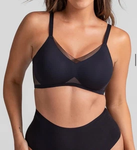Honey Love Liftwear Crossover Bra in Runway - Size Large Black - Picture 1 of 4