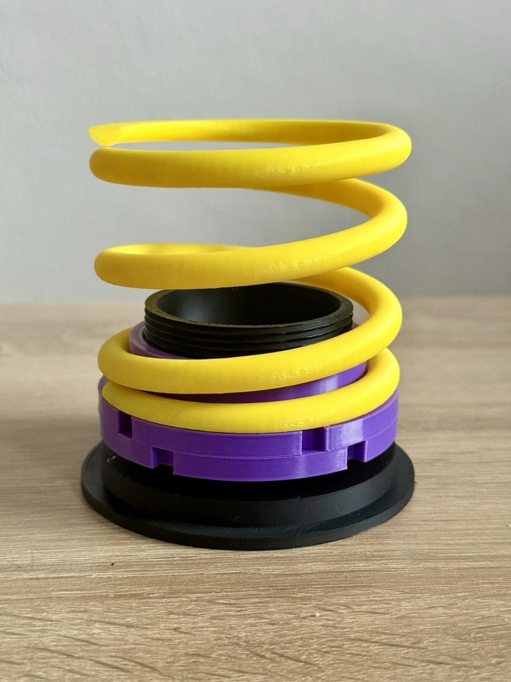 Stiftehalter Fahrwerk höhenverstellbar - Schreibtisch Deko Geschenkidee Männer - Bild 1 von 2