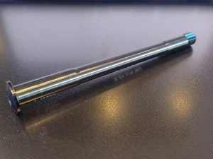 157mm x 12mm x 1.5mm Bike Thru Axle - Picture 1 of 4