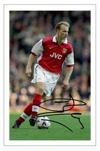 DENNIS BERGKAMP - ARSENAL AUTOGRAPH SIGNED PHOTO POSTER PRINT - Picture 1 of 1