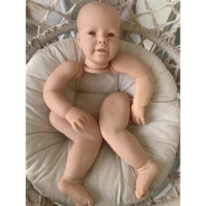 28 In Reborn Doll Kit Huge Baby Toddler Doll Unfinished Parts Reborn Katie Kit - Bild 1 von 6