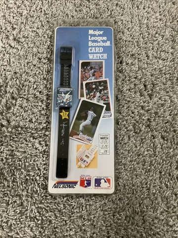 Don Mattingly New York Yankees 1989 Topps Watch Black Band ERROR Upside Down Cover