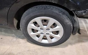 Used Wheel fits: 2013 Kia Rio US market TPMS 15x5-1/2 steel black Grade A - Picture 1 of 2