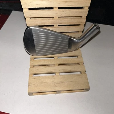 Cabeça de ferro forjada 4 Taylormade P770 (RH) - Imagem 1 de 4