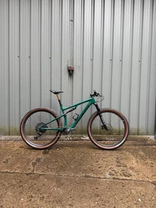 2022 Specialized Epic Expert Pine Green Large Upgraded - Picture 1 of 11